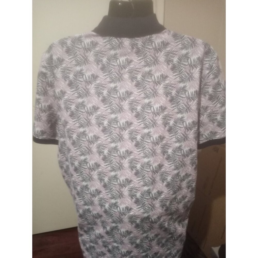 New St Johns Bay Men’s Polo Shirt Size XL Comfort Stretch Classic Fit Floral - Picture 6 of 10